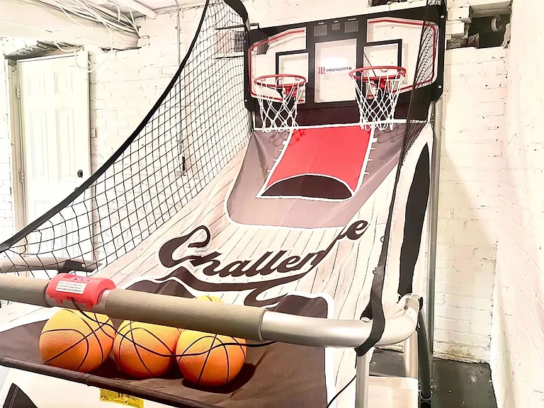Bonus recreation area with space for indoor gamesgreat for unwinding and shared activities.