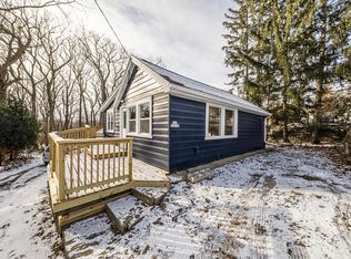 N22W28790 Oak Ln, Pewaukee, WI 53072