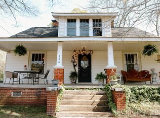 208 Locust St, Kannapolis, NC 28081