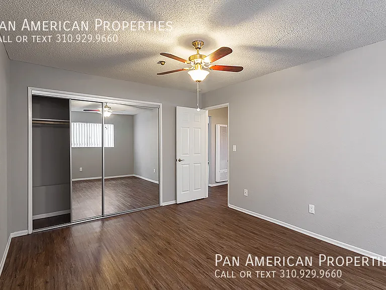 2704 Vanderbilt Ln #13 — Photo 7