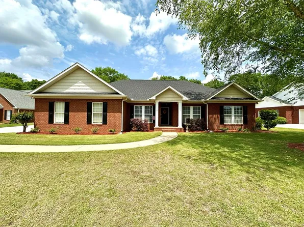 108 Sawgrass Dr, Dothan, AL 36303