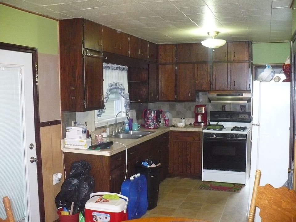 2nd image of 411 Fairmont Ave