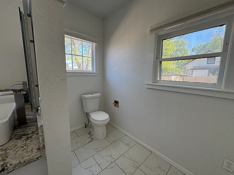 1113 N Nevada St — Photo 7