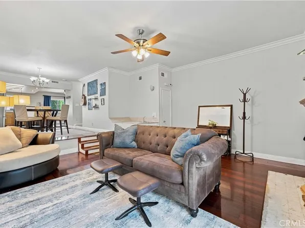 10234 Variel Ave Unit 5, Chatsworth, CA 91311