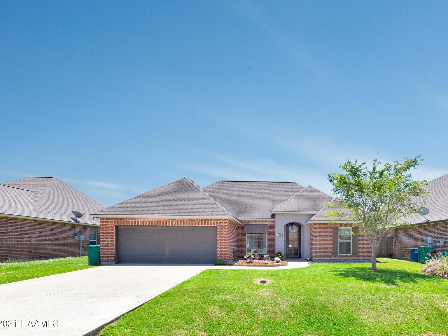 312 Oak Hill Ln, Youngsville, LA 70592 Zillow