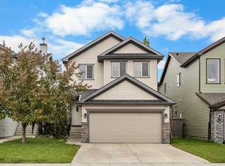 35 N Covepark Pl NE, Calgary, AB T3K 5Z8