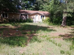 1021 Leflore Dr, Sumter, SC 29154