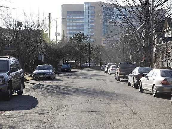 3rd image of 62 Park Dr