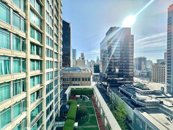 610 Granville St #1405, Vancouver, BC V6C 3T3