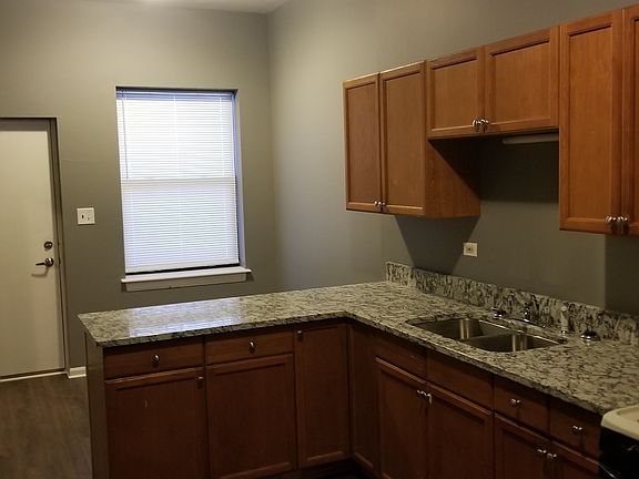 2nd image of 5617 S Michigan Ave #2N