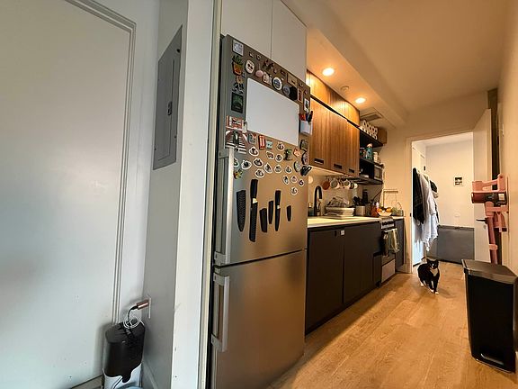 4th image of 152 Manhattan Ave APT 5D