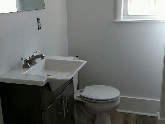 Upstairs Bathroom