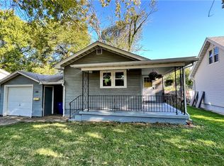 872 W Harper Ave, Decatur, IL 62526