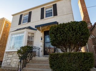 6022 N Saint Louis Ave, Chicago, IL