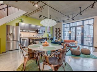 1030 NW 12th Ave APT 526, Portland, OR 97209