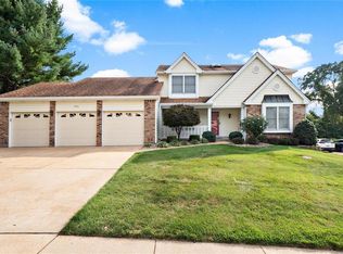 2516 River Winds Ct, Saint Louis, MO
