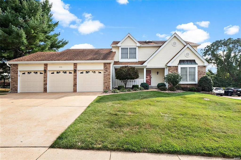 2516 River Winds Ct photo 1