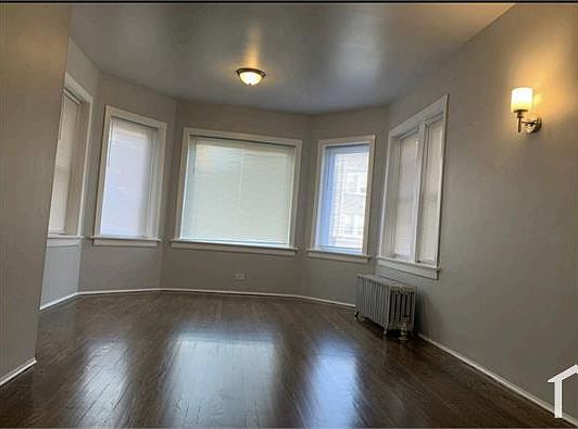 1st image of 6754 S Crandon Ave #2