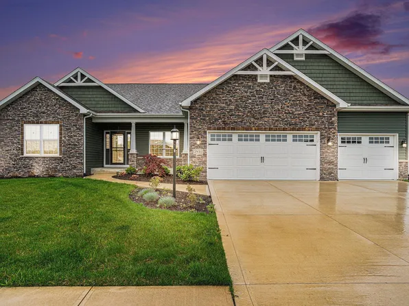 2850 Farrah Xing, Fort Wayne, IN 46818