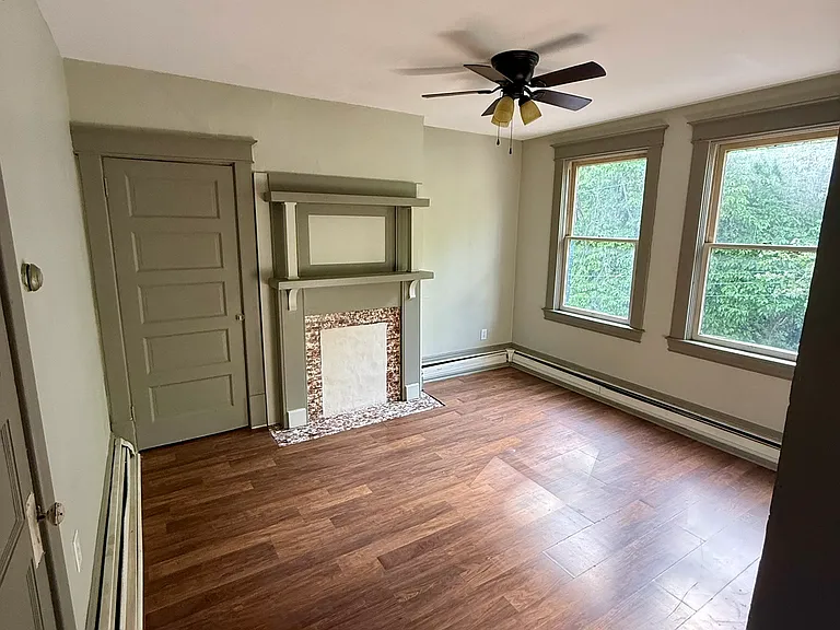 39 Kenmore Ave #3 — Photo 1