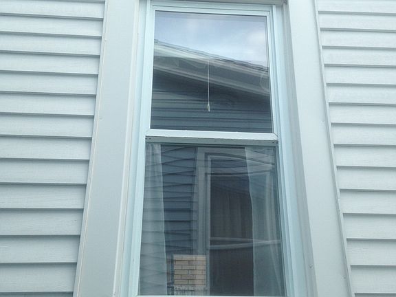 Vinyl Doublehung Windows