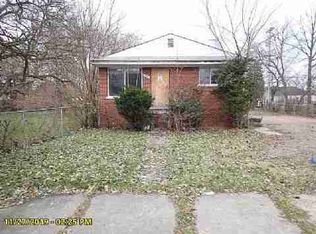 17901 Charest St, Detroit, MI 48212