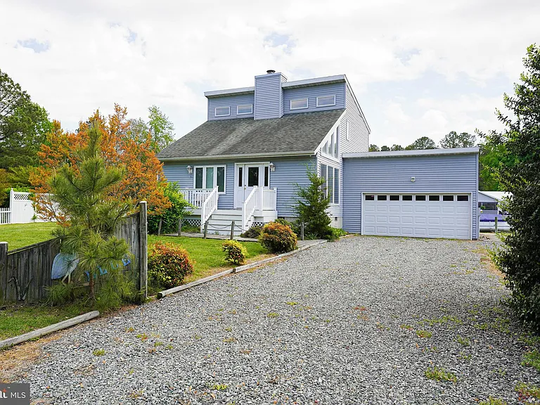 39028 Bayview W — Photo 3