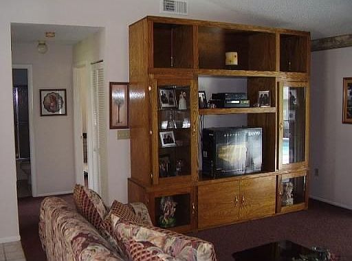4th image of 2405 Albury Ave