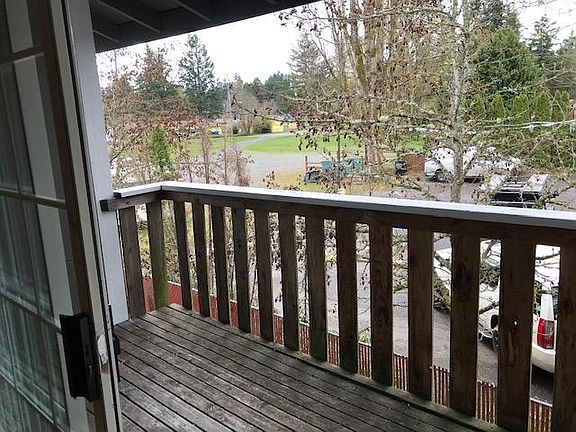 5th image of 5215 Lacey Blvd SE APT 4