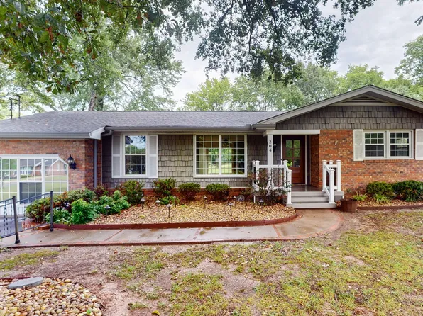 204 E Overhill Dr, Old Hickory, TN 37138
