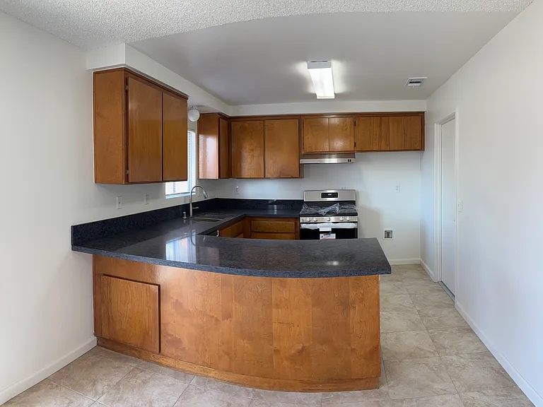 13253 Mohawk Rd #1 — Photo 10