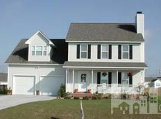 39 Brenda Lee Rd, Hampstead, NC 28443