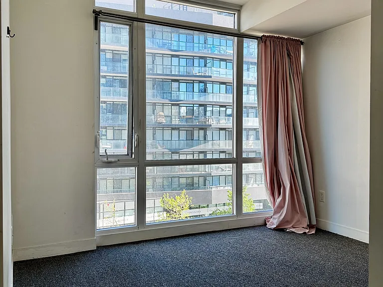 170 Fort York Blvd #409 — Photo 8
