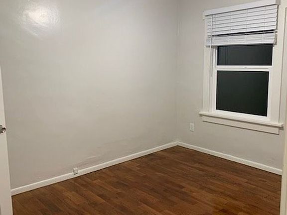 3rd image of 1559 N Hill Ave APT 9