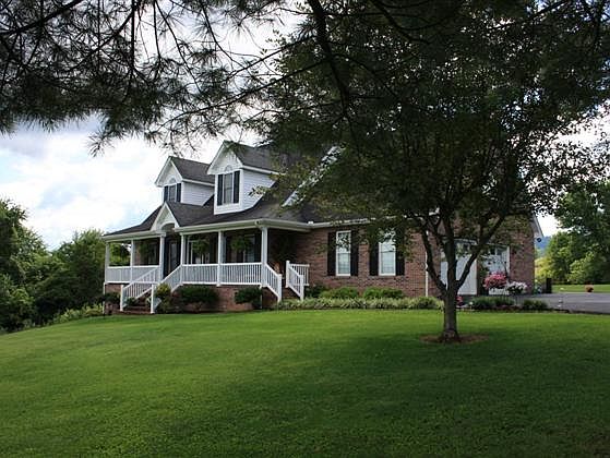 1st image of 273 Fletcher Dr