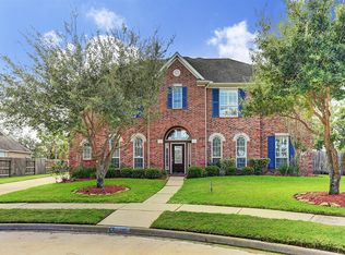 2711 Bent Creek Dr, Pearland, TX 77584