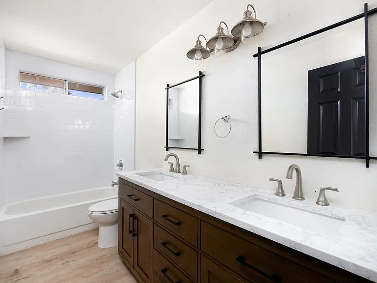 1441 N El Camino Dr — Photo 21