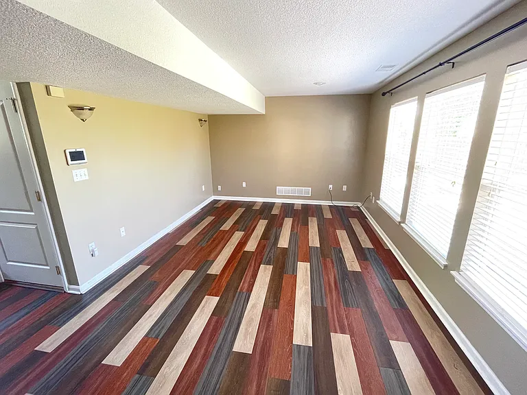 1503 Pebblecreek Dr — Photo 18