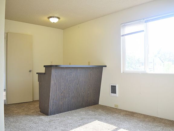 3rd image of 2600 NW Fillmore Ave #72