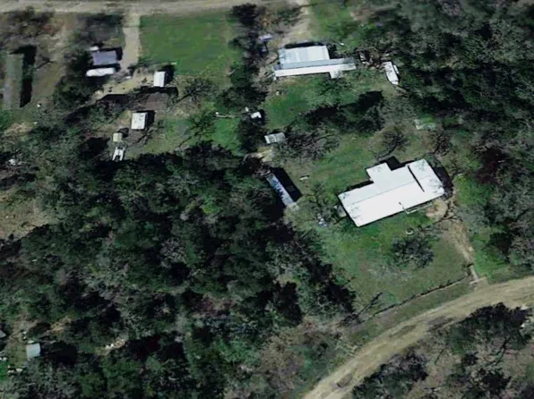 255 Redberry Rd, Somerville, TX 77879