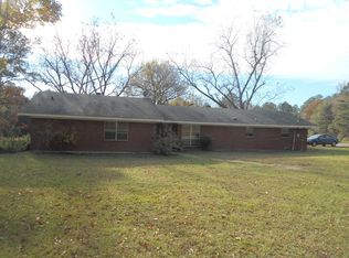 529 Harvey Loop, Shongaloo, LA 71072