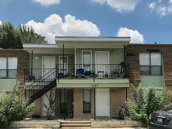 2nd image of 137 Coers Dr