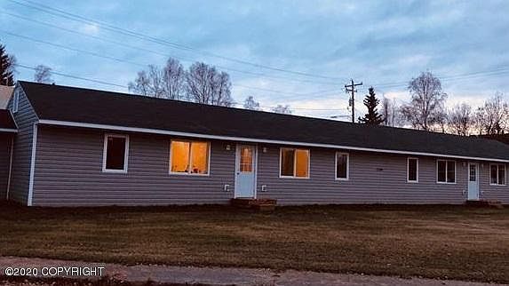 1st image of 1109 6th Ave #D