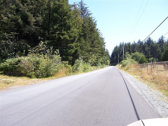 2nd image of 105 Embarcadero Dr