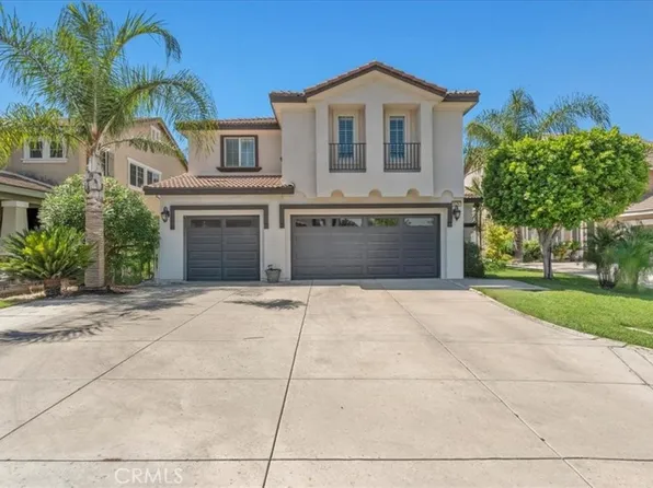 15767 Buck Point Ln, Fontana, CA 92336