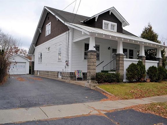 4th image of 17 Lawton Ave