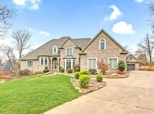 6399 Belle Rive Dr, Newburgh, IN 47630