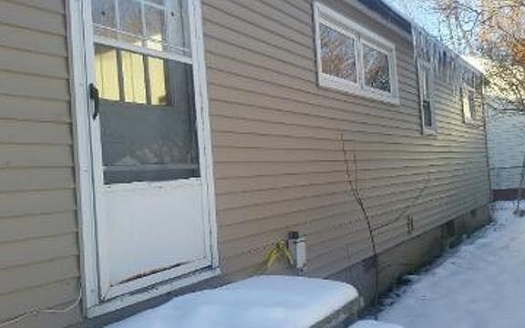 2nd image of 35671 Stevens Blvd