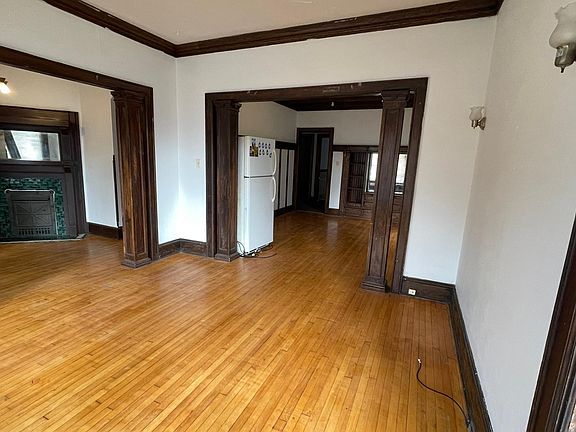 3rd image of 3130 W National Ave #3130