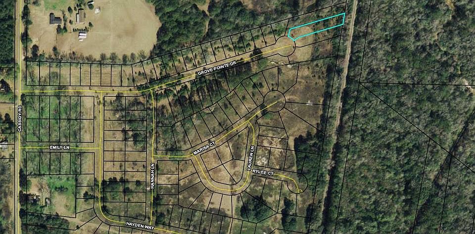 1st image of 329 Grove Pointe Dr